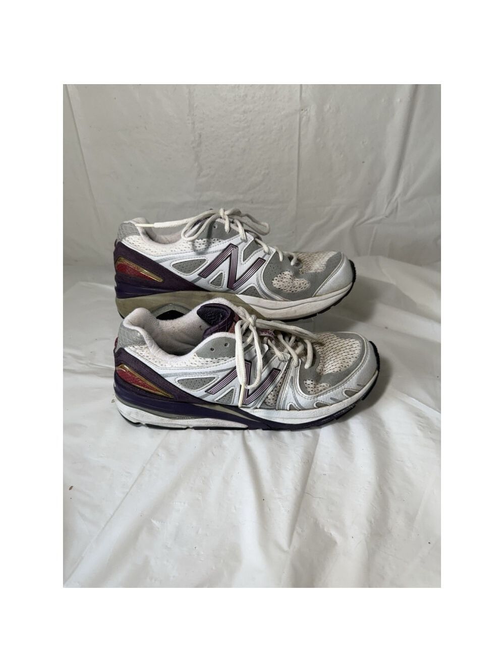 New Balance USA 1540 Running Shoes White Purple Style W1540WP1 Women Size 9